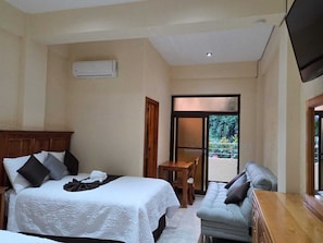 Standard Double or Twin Room, Courtyard View
