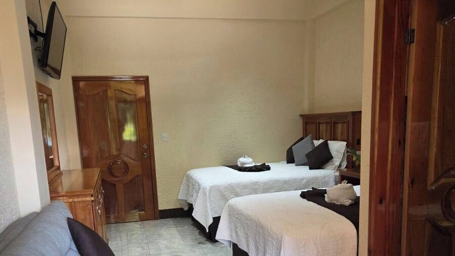 Hotel del Bosque San Felipe Retalhuelu