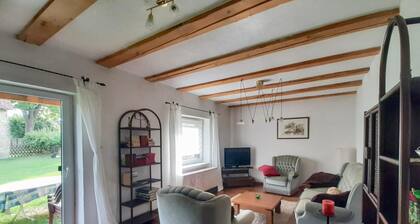 Geräumige Ferienwohnung im Harz mit Garten