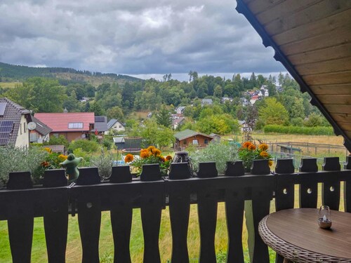 Ferienhäuschen im Thüringer Wald mit Pool