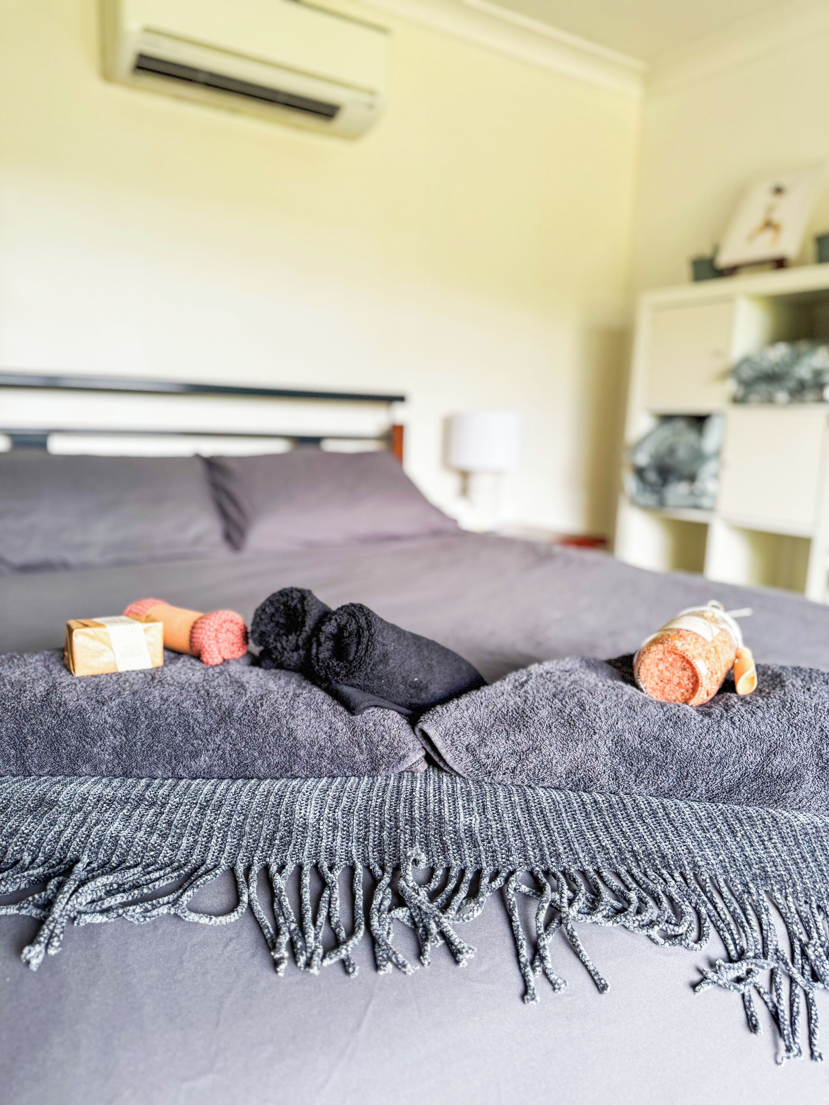 House, Balcony, Courtyard View | Iron/ironing board, free WiFi