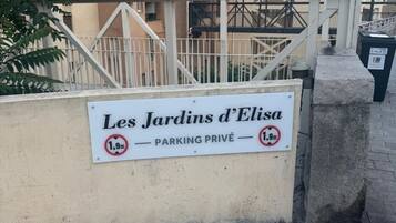 DĂ©tail de lâextĂ©rieur