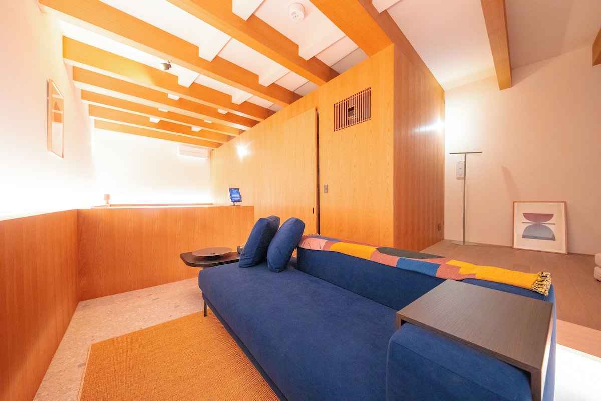 Basic Twin Room