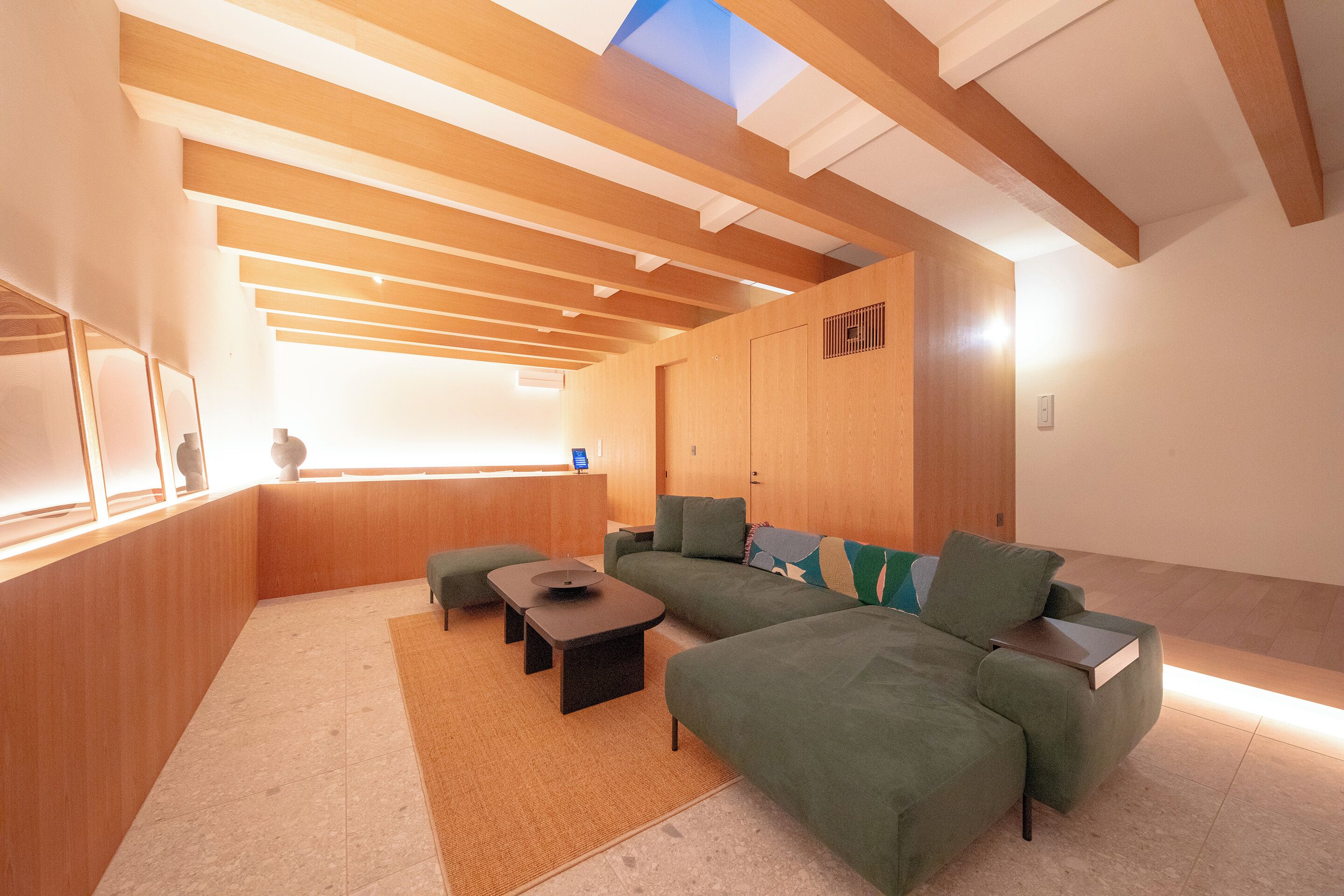 Superior Twin Room | Living area