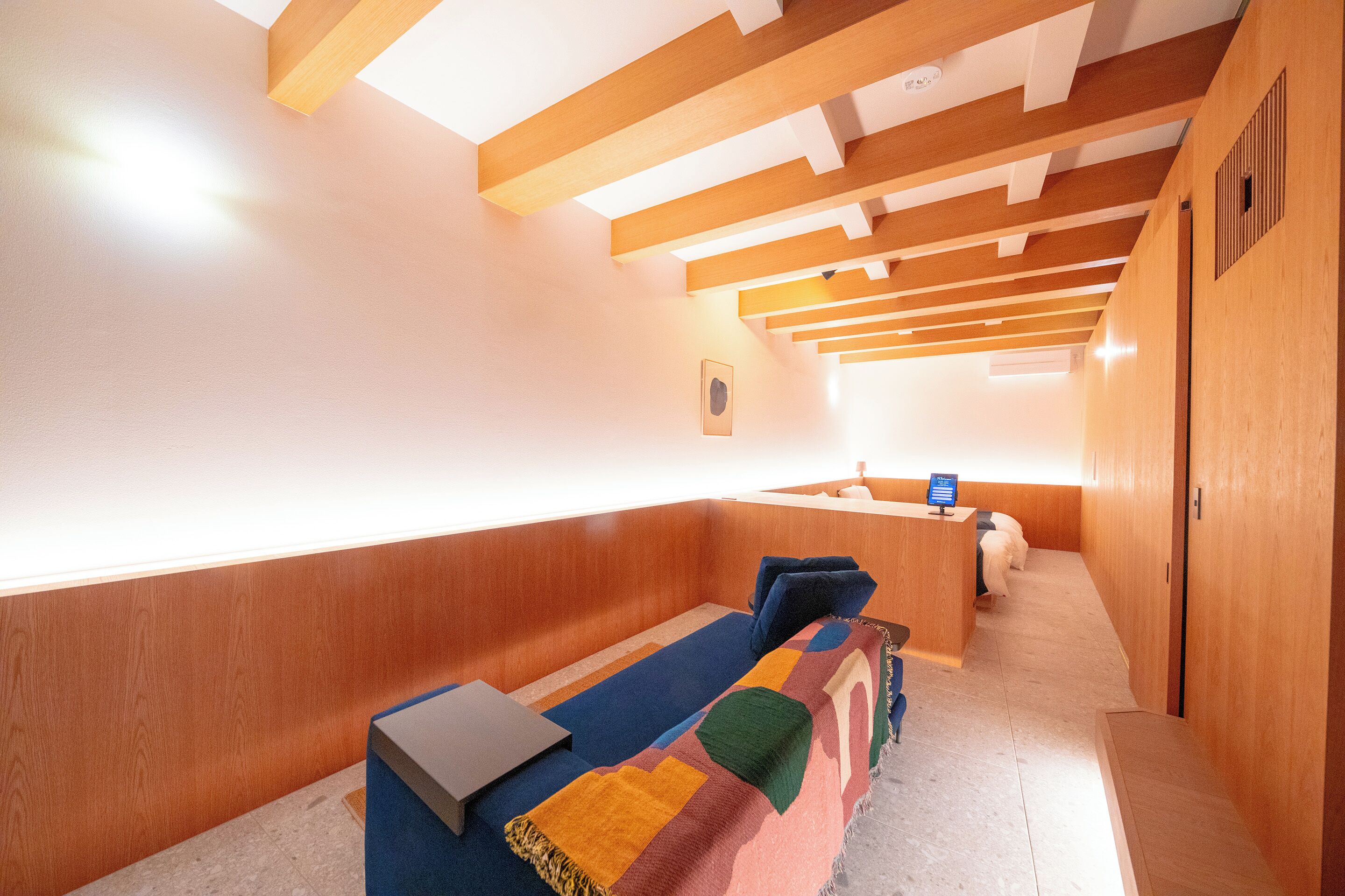 Basic Twin Room | Free WiFi, bed sheets