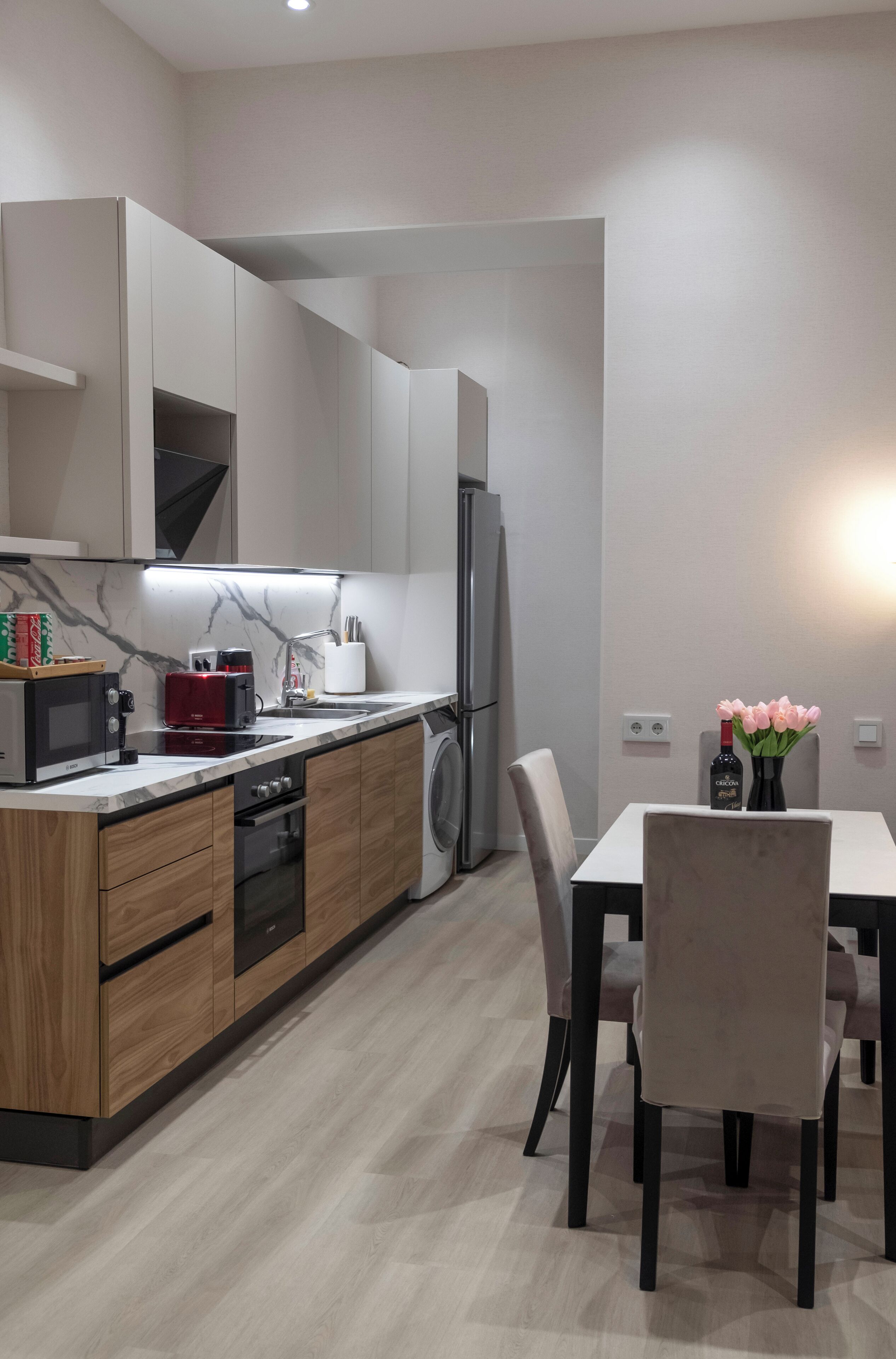 Fridge, microwave, oven, dishwasher