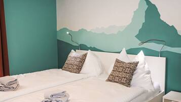 1 bedroom, travel crib, free WiFi