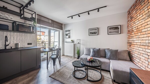 Apartment (60) | Living area | Flat-screen TV