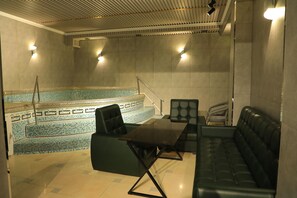 Badstue, boblebad og dampbad