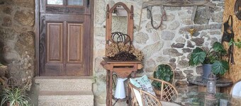 O Lar de Cabanas - rural house near Santiago and beaches