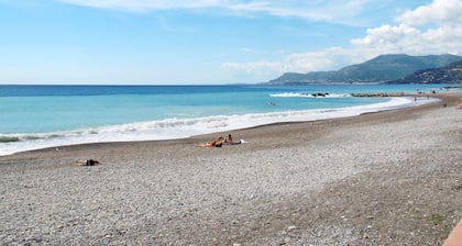 Beautiful private villa for 4 people with WIFI and panoramic view
