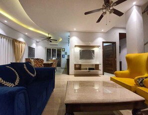 House | Living area - POP Home 83993a Infinity Villa 2 (Arpora)