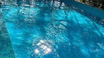 Utomhuspool