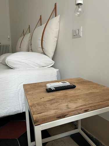 Downtown apartment with in-room bath and wide vaulted ceilings