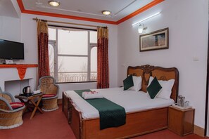 Deluxe-dobbeltværelse - balkon - bjergudsigt | Opholdsområde