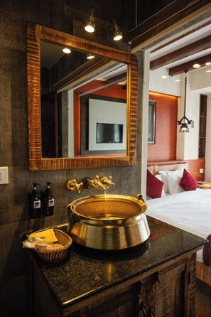 Standard Double Room Single Use, City View | Bathroom | Shower, free toiletries, hair dryer, towels - Evara Boutique Hotel (Kathmandu)