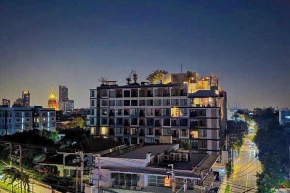 Exterior - ONEWAY GUEST HOUSE BKK (Bangkok)