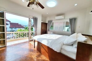 Room - Poon House Nimman: Spacious Stay Near Attractions (Chiang Mai)