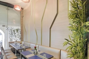 Tempat makan