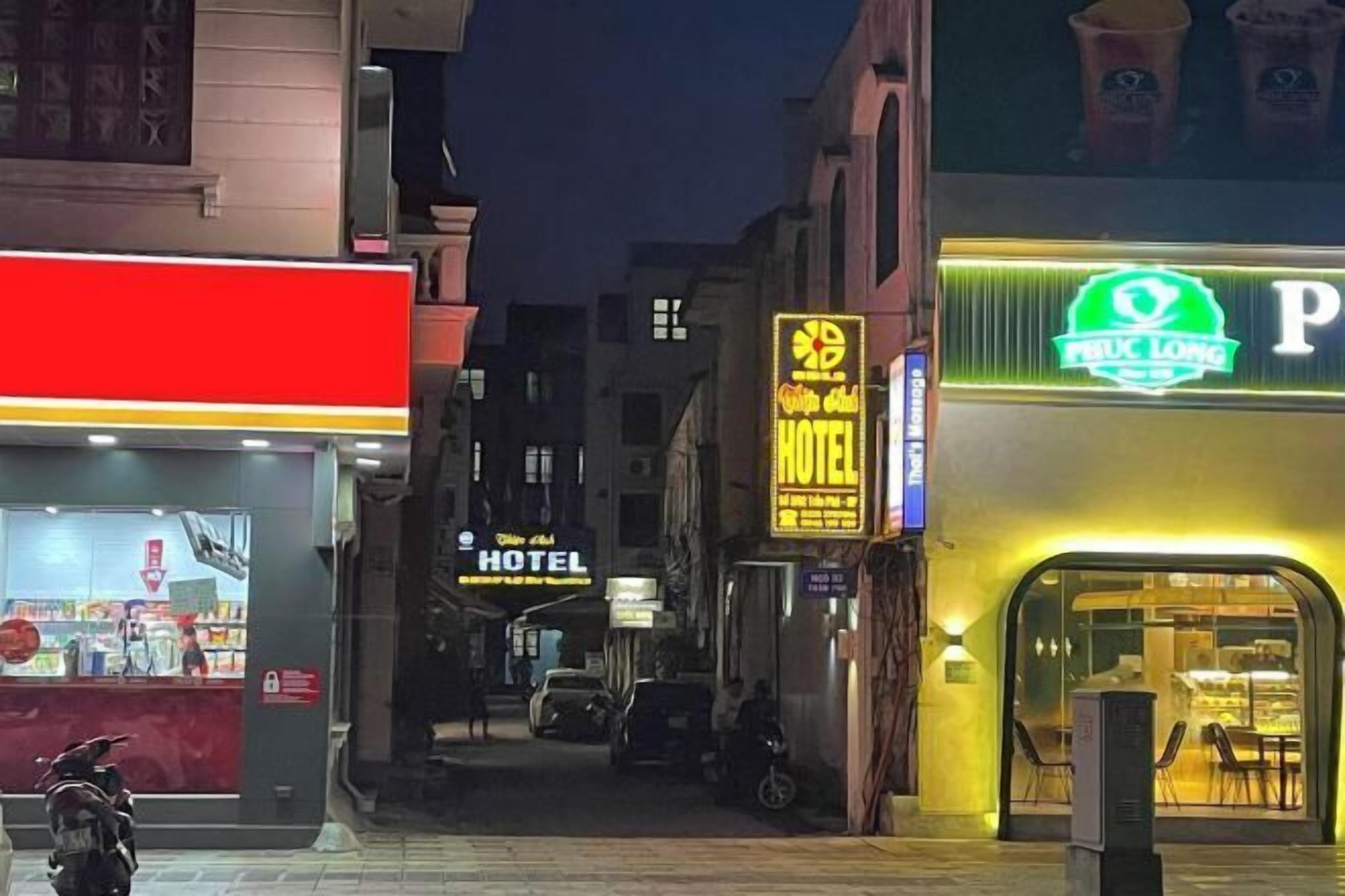 الإطلالة من المنشأة