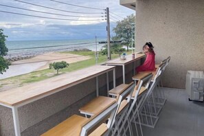 Bar (on property) - Baan Lita @ Rayong (Rayong)