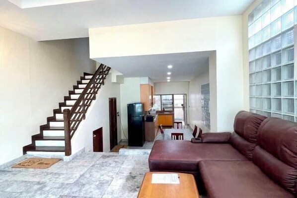 Living area - Baan Lita @ Rayong (Rayong)