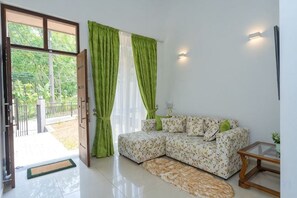 Unclassified image, 5 of 16, button - The Hideout - 2Br Villa Near Kahathuduwa Interchange (Polgasowita)