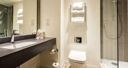 Holiday Inn STOKE ON TRENT M6, JCT.15 by IHG