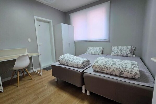 Room - Maison de Claire(the house where the light dwells) (Incheon)