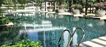 Emgrace/Near AeonTebrau/ IKEA Toppen /MountAustin