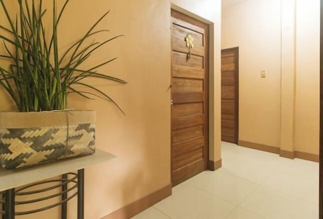 Interior. Kababayan Pensione House by RedDoorz
