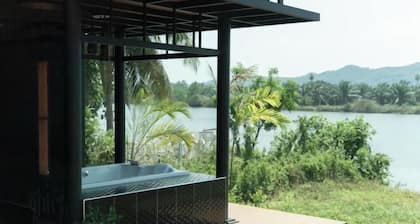 Huather Villa & Cafe