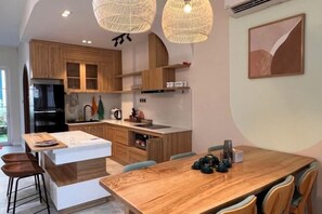 Room - 3 bedroom seafront Cherry Villa - Novaworld Phan Thiet (Phan Thiet)