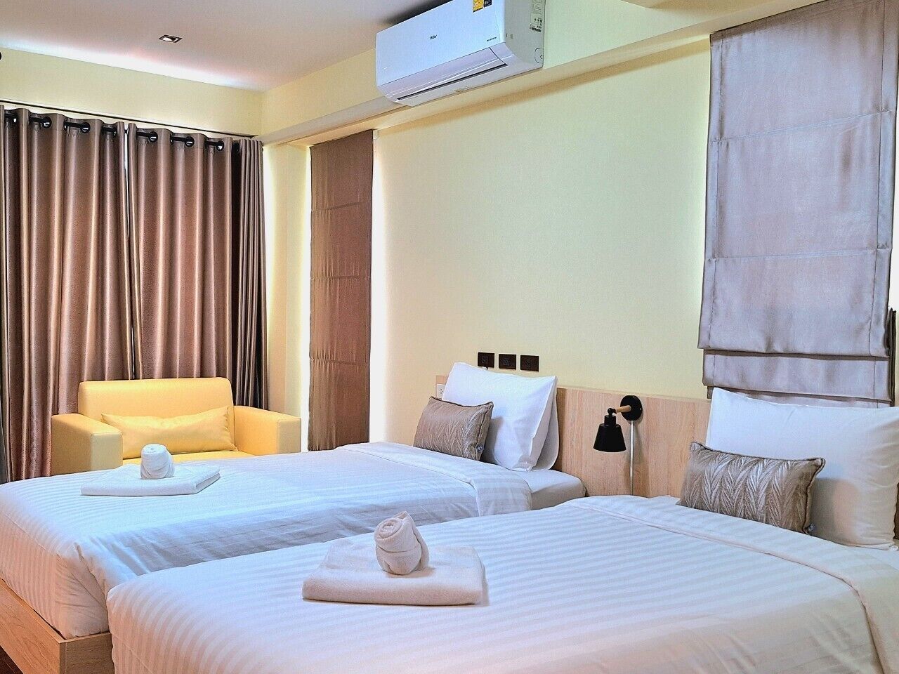 独特开间套房 | 办公桌、免费 WiFi、床单