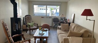 Breton house on the seafront in the Bay of Saint-Brieuc 300m from the GR34