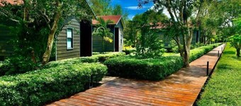 Ream Boutique Hotel
