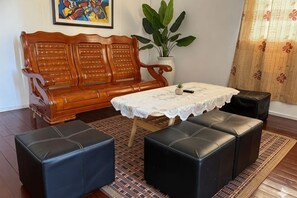 صورة غير مصنفة، 2 من 3، زرّ