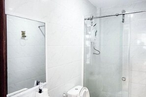 Room - LK Apartment & Hotel (Sihanoukville)