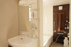 Room - Muji House Osaka Sennan Hotel (Misaki)