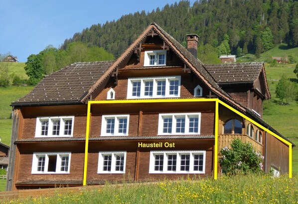 المنشأة من الخارج