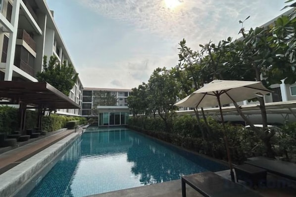 Pool - Peaceful Stay @MT Khlong Luang (Khlong Luang)