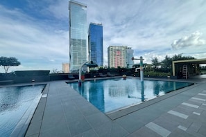 Unclassified image, 3 of 15, button - The Peak Residence, Multi-Apartment by Emma (Phnom Penh)