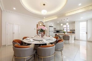 Room - La Rose Blanc Pool Villa (Ho Chi Minh City)