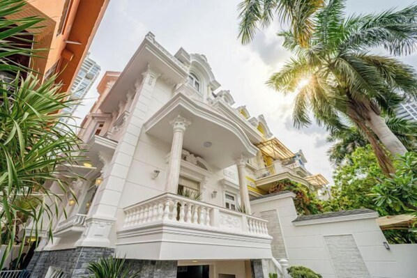 Room - La Rose Blanc Pool Villa (Ho Chi Minh City)