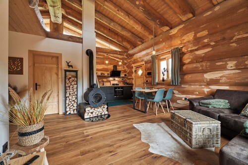 Welcome to Jakob Chalets - Nature & Relaxation in the Bavarian Forest.