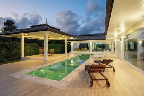 Pool Villa CoaSea - 2min from Thung wua lan Beach