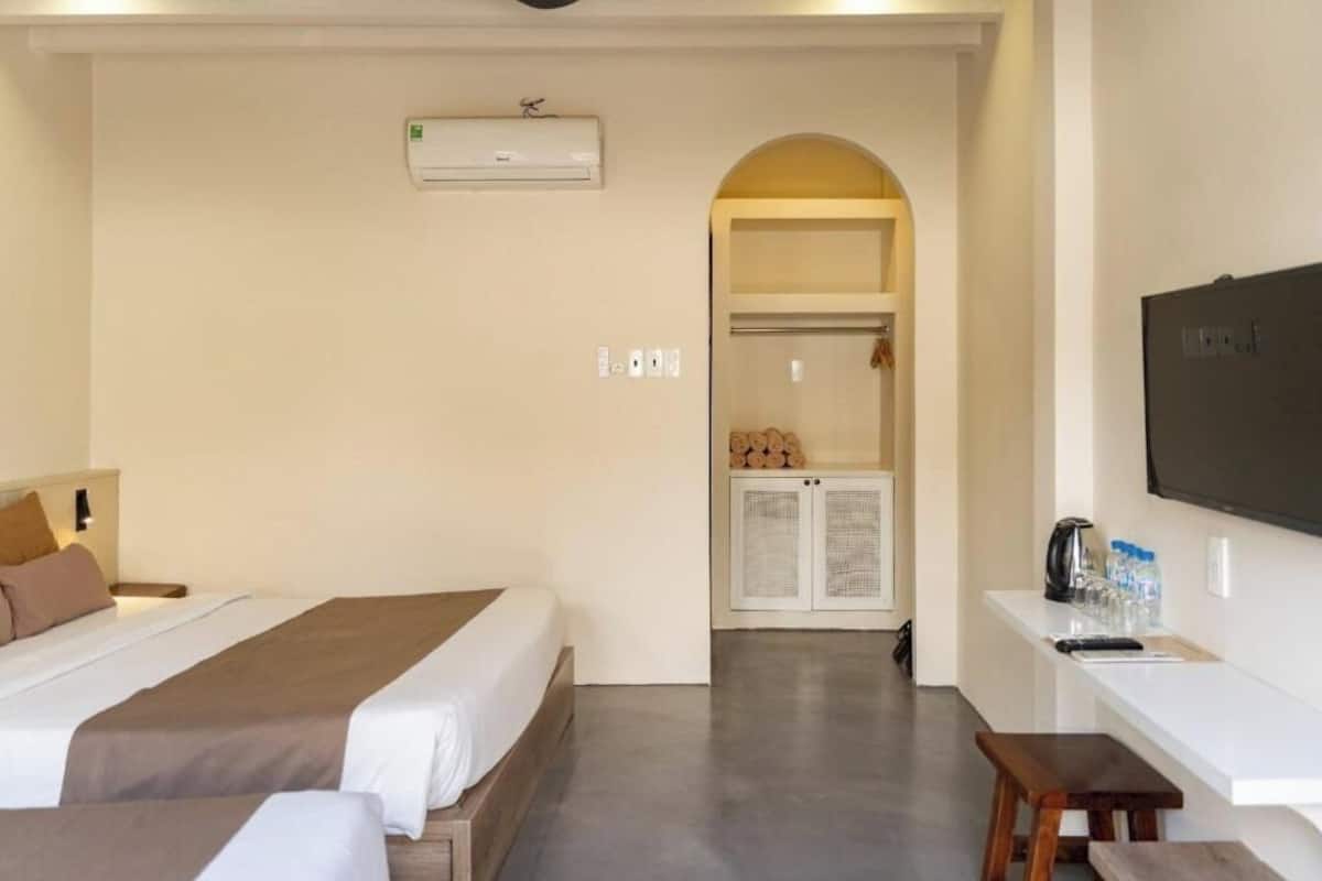 Deluxe Triple Room