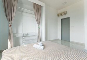 Unclassified image, 2 of 44, button - TR Residence BY FEEL HOME (Kuala Lumpur)
