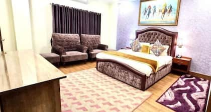 Hayyat Luxury Hotel