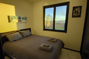 3 habitaciones, wifi, ropa de cama y acceso para silla de ruedas 
